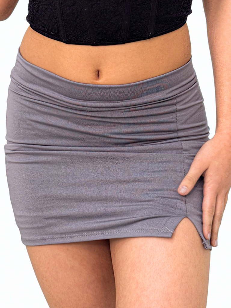 Shorts Saia Fenda